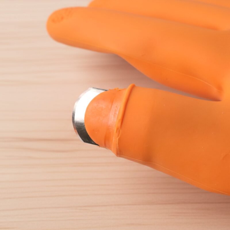 Silicone Gloves � Hand Protection with Built-in Finger Guard