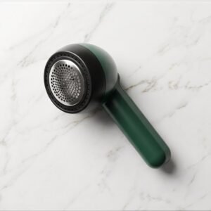 Electric Lint Remover � Cordless Fabric Shaver for Clothes and More