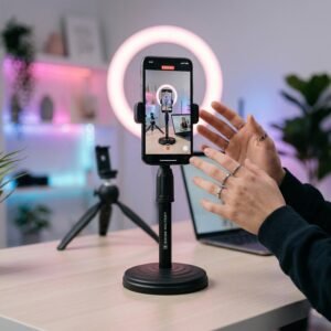 MicrophoneStand-02.jpg Adjustable 360° Rotating Phone Holder – Stable, Universal Fit for Desk