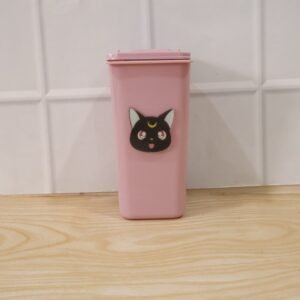 MiniDesktopTrashbox-live.jpg Mini Trash Can Pen Stand � Cute Desk Organizer with Lid