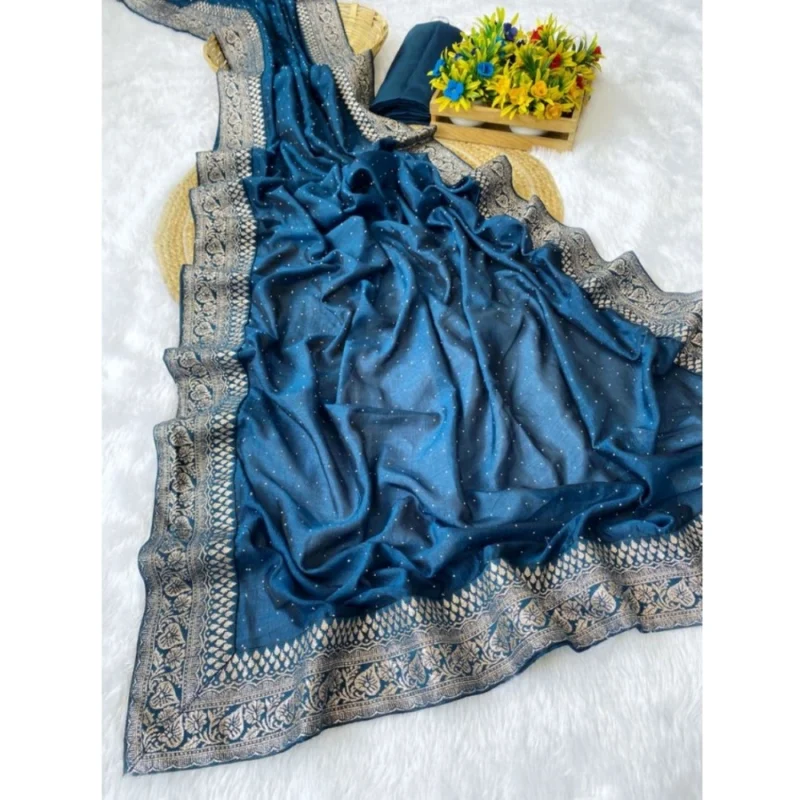 PID-62452-Generic-Women-s-Silk-Embroidred-Saree-With-Unstitched-Blouse-5-5-Mtr-Light-Green-1-1000x1000-1.webp Generic Women's Silk Embroidred Saree With Unstitched Blouse 5.5Mtr (Light Green)