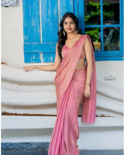 Generic Women's Silk Embroidred Saree With Unstitched Blouse 5.5Mtr (Pink)