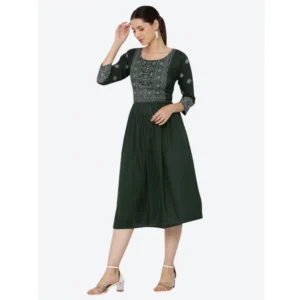 PID-63367-Women-s-Casual-Rayon-3-4th-Sleeves-Dress-Green-3-1000x1000-1.webp Generic Women's Casual Rayon 3-4th Sleeves Kurti (Green)