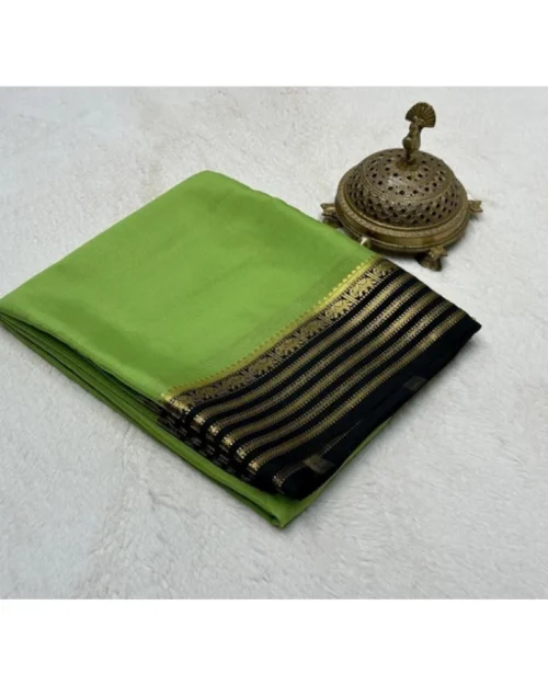 Generic Women's Crepe Chit Pallu Solid Saree With Unstitched Blouse 5.5Mtr (Green)
