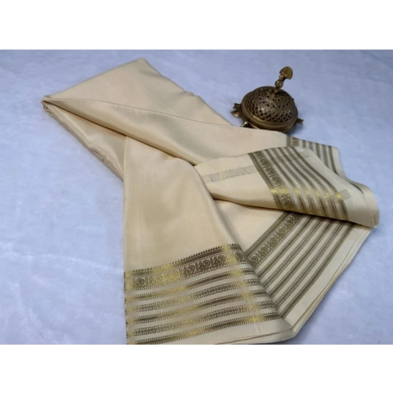 PID-64867-Women-s-Crape-Chit-Pallu-Solid-Saree-With-Unstitched-Blouse-5-5-Mtr-Beige-2-1000x1000-1.webp Generic Women's Crepe Chit Pallu Solid Saree With Unstitched Blouse 5.5Mtr (Beige)