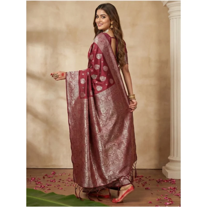 PID-65246-Women-s-Silk-Blend-Printed-Saree-With-Unstitched-Blouse-5-5-Mtr-Maroon-2-1000x1000-1.webp Generic Women's Silk Blend Printed Saree With Unstitched Blouse 5.5Mtr (Maroon)
