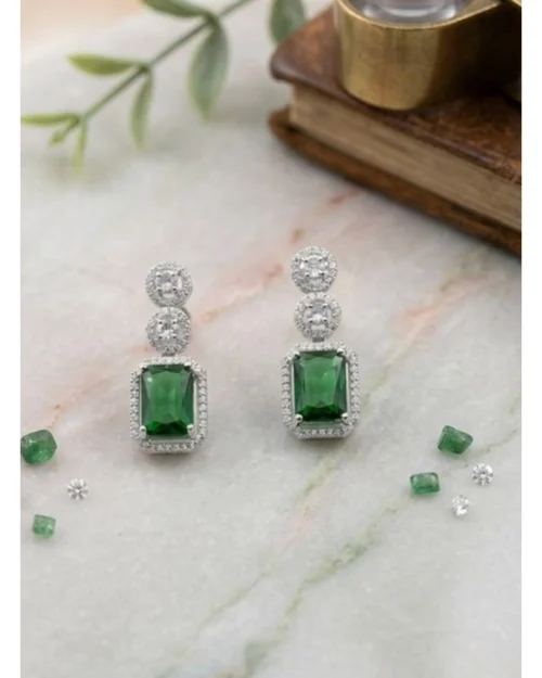 Generic Women's Brass Silver Plated Drop Earrings (Green)