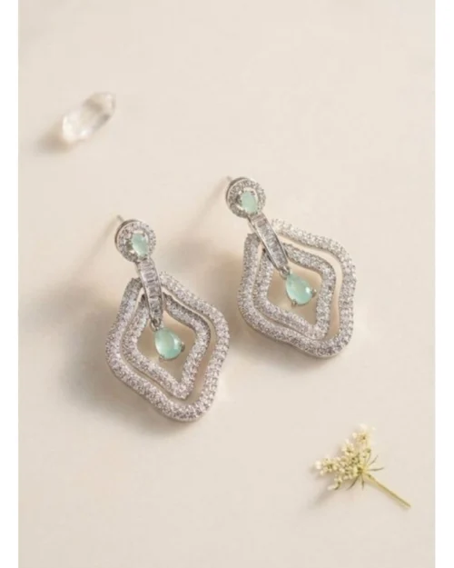 Generic Women's Brass Silver Plated Drop Earrings (Turquoise)