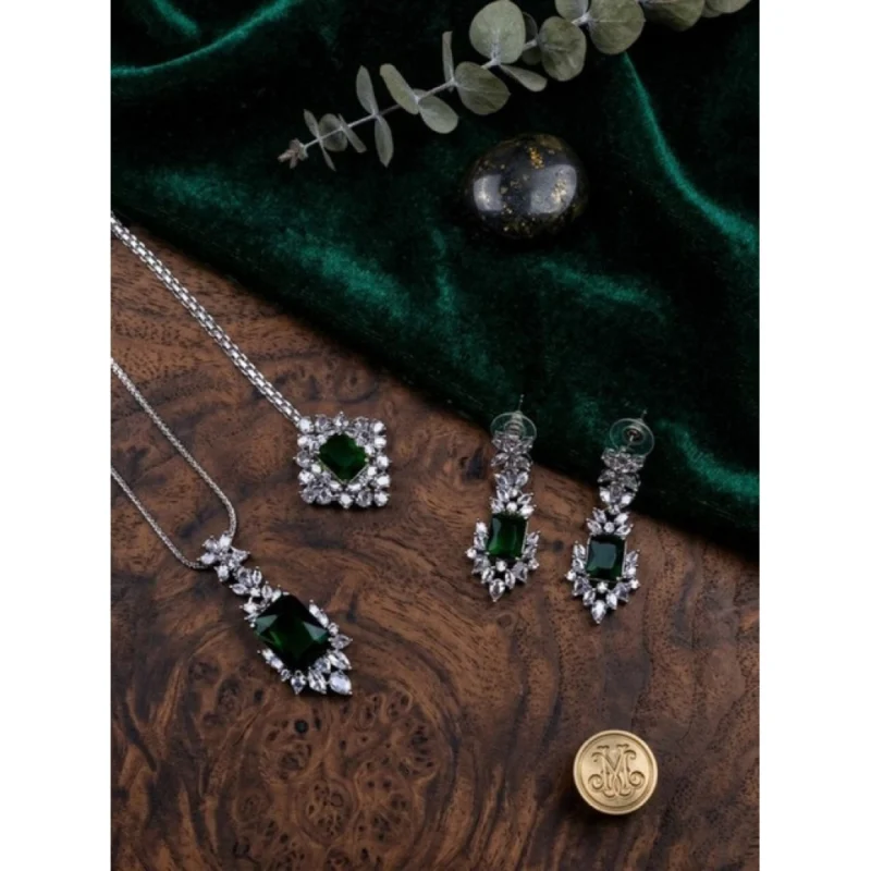 PID-66287-Women-s-Brass-Silver-Plated-Pendant-Set-Green-1-1000x1000-1.webp Generic Women's Brass Silver Plated Pendant Set (Green)