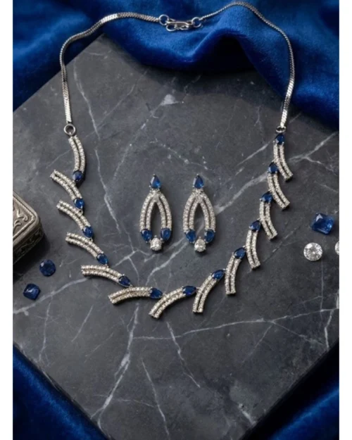 Generic Women's Brass Silver Plated Necklace set (Blue)