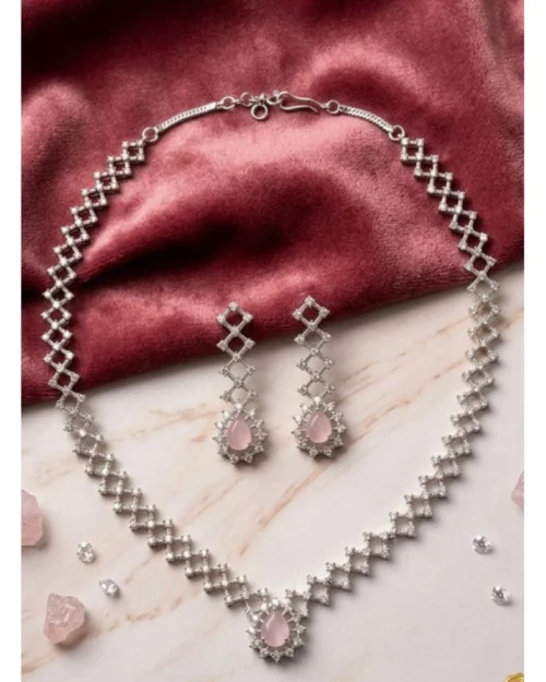 Generic Women's Brass Silver Plated Necklace set (Pink)
