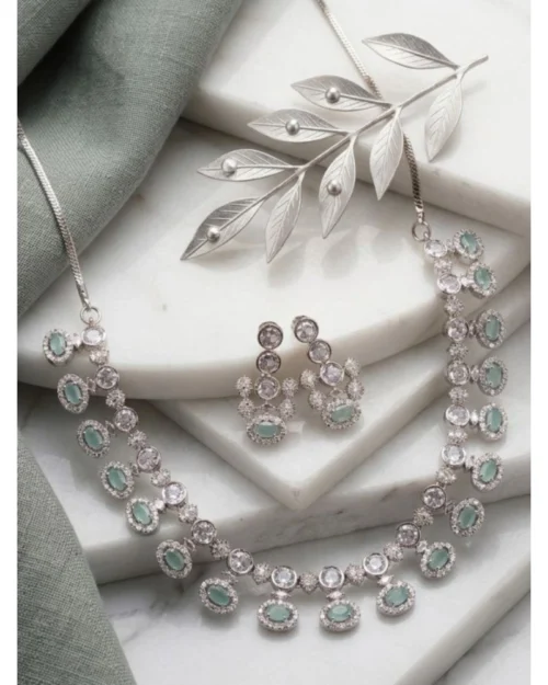 Generic Women's Brass Silver Plated Necklace set (Turquoise)