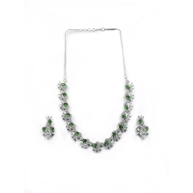 Generic Women's Brass Silver Plated Necklace set (Green)