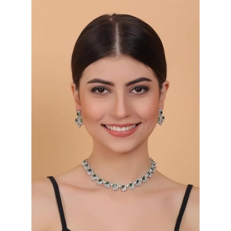 Generic Women's Brass Silver Plated Necklace set (Green)