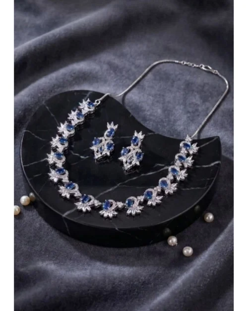Generic Women's Brass Silver Plated Necklace set (Blue)