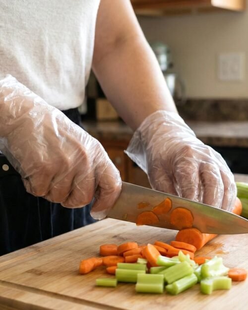 Disposable Plastic Gloves � Hygienic & Comfortable for Household Use
