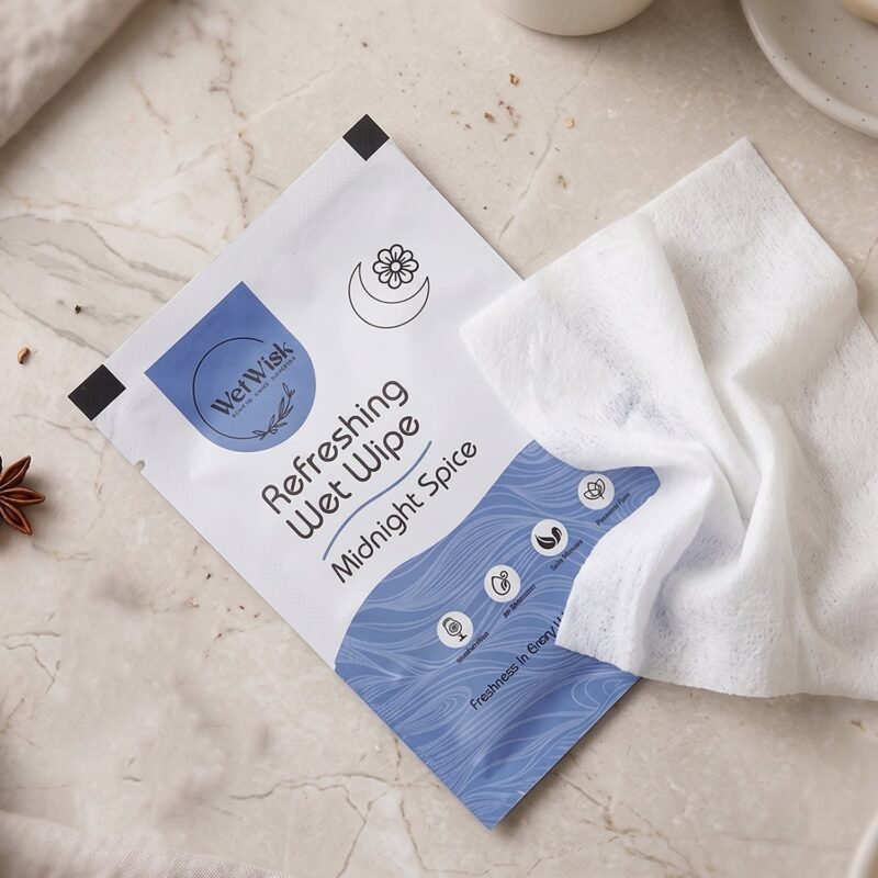 RefreshingWetWipe02-05.jpg Wet Wipes � Gentle Cleansing for Face, Body & Hands (1 Pc)