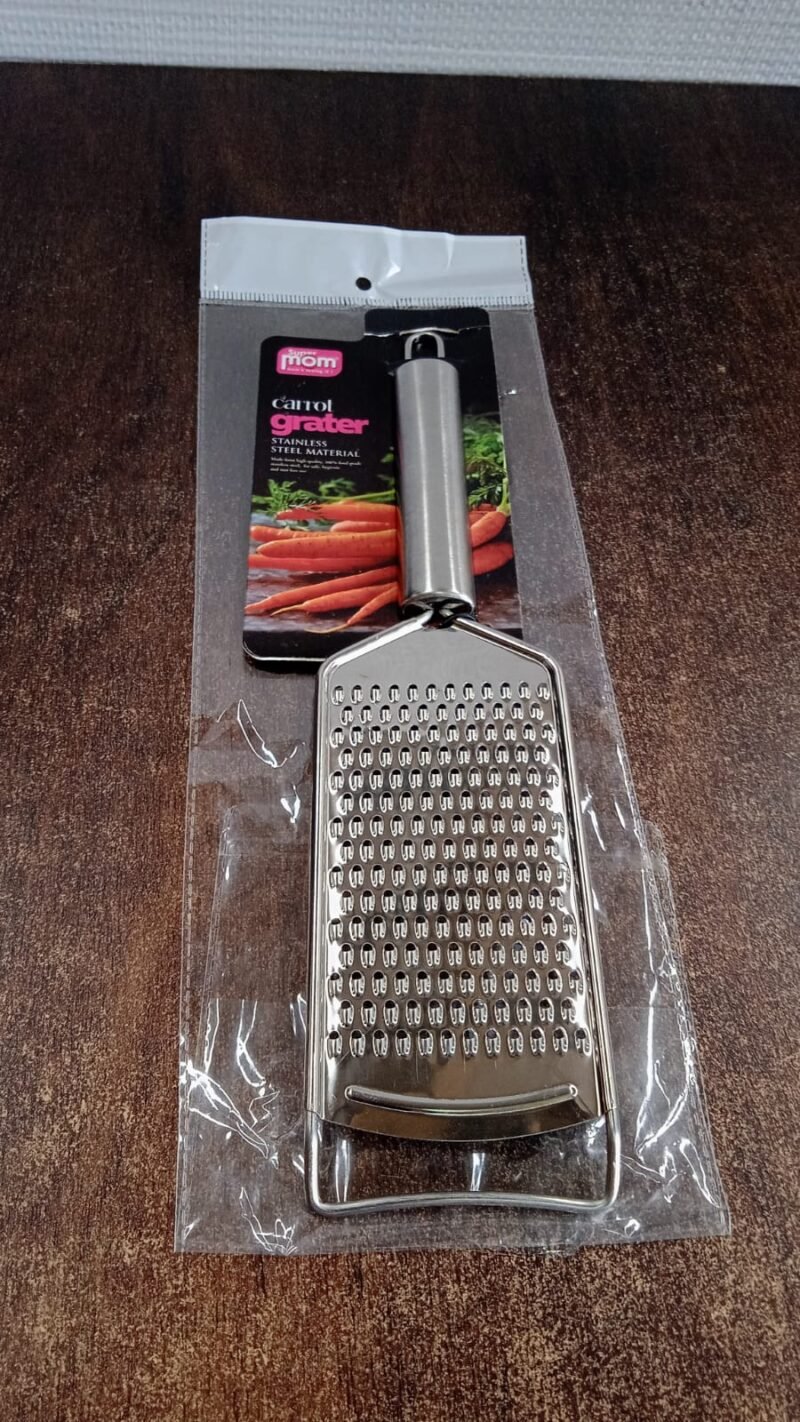 WhatsAppImage2025-08-28at14.59.55_08f6bdcf.jpg Carrot Grater – Durable Stainless Steel Kitchen Shredder