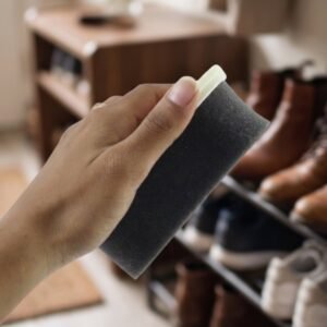 Maxwax Neutral Shoe Shiner � Compact Quick Shine & Care Solution