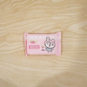 cartoon_wet_wipes_23809_08_live.jpg Wet Wipes for Kids � Gentle & Portable Cleaning Solution
