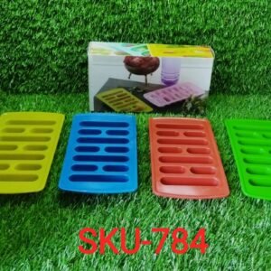cb734537-5979-4810-82ba-0f34124574b3.jpg Ice Tray Set � Lightweight & Easy to Use for Quick Ice Making