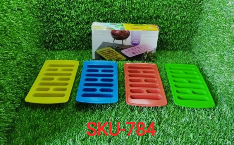 cb734537-5979-4810-82ba-0f34124574b3.jpg Ice Tray Set � Lightweight & Easy to Use for Quick Ice Making