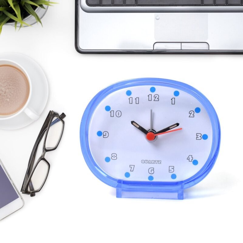 Small Wall Clock – Compact Mix Design for Every Room