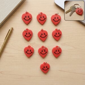 keychain1_cd0244f4-8896-4557-b79d-0cd3d6b2220d.jpg Heart-Shaped Smile Keychains – Vibrant & Durable Accessory Set