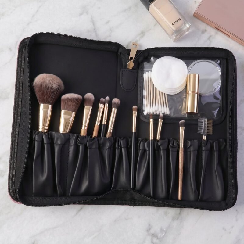 purse-3.jpg Makeup Organizer Bag � Elegant & Travel-Friendly Design