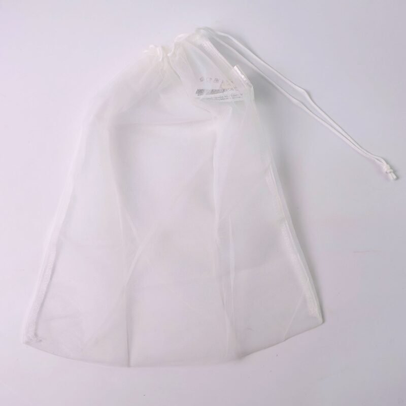05_b0041382-5541-4fe3-8432-d47595158e99.jpg Mesh Storage Bag – Transparent, Reusable & Eco-Friendly